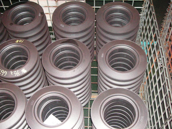 スズキ精密工場生産工程_鋳造