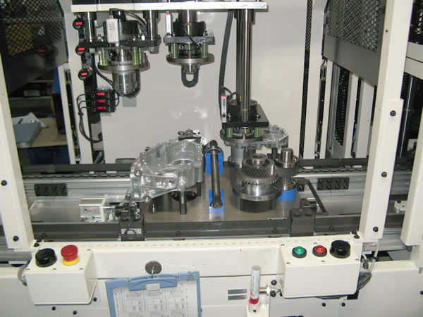 スズキ精密工場生産工程_組立工程